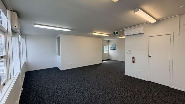 Shop 3,424 Lake Road Takapuna_3