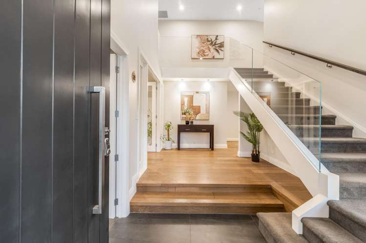 62 Armstrong Farm Drive East Tamaki Heights_3