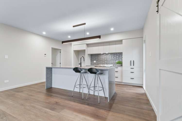 114A Bartholomew Road_2