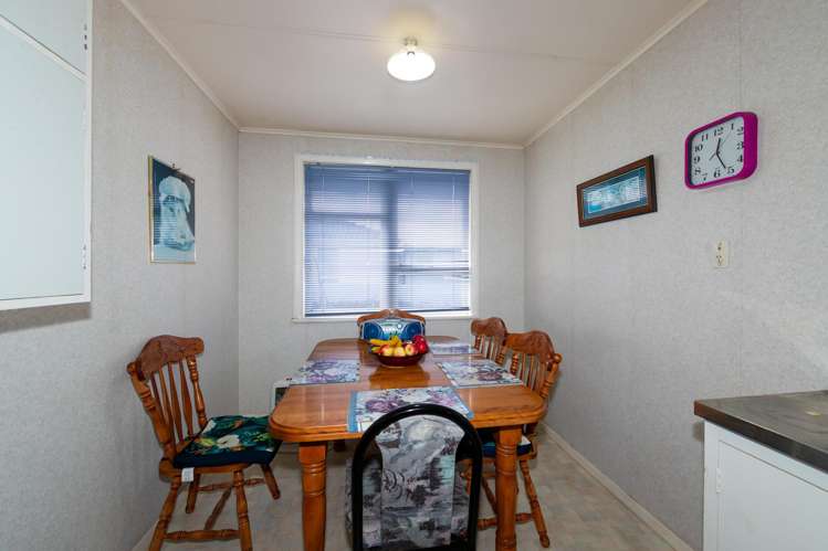 73 Wilson Road Flaxmere_6