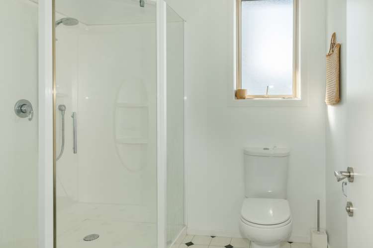 45 Marine Parade Carters Beach_12