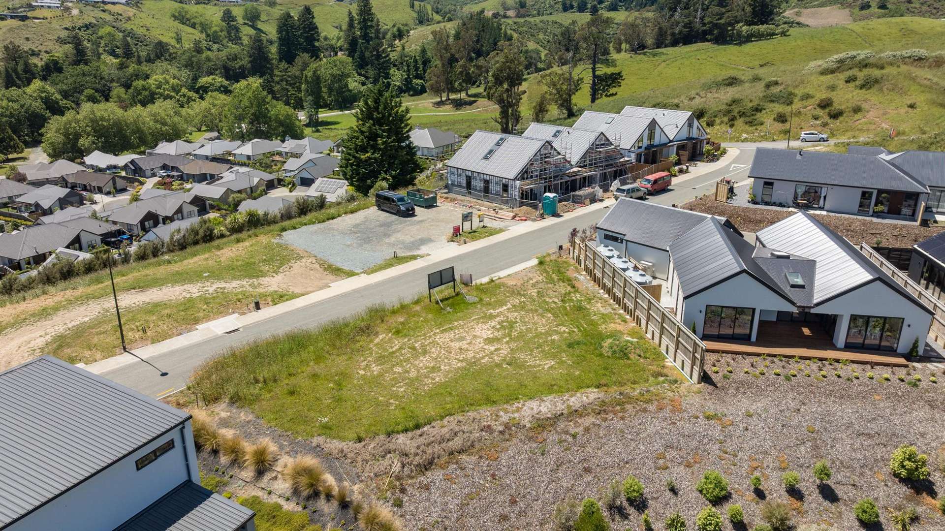 9 Hill Tops Way Stoke_0