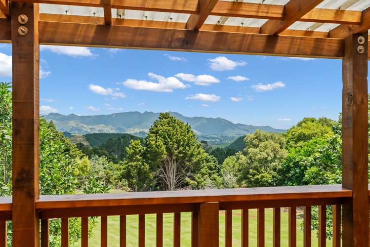 115 Woodward Road Maungatapere_17