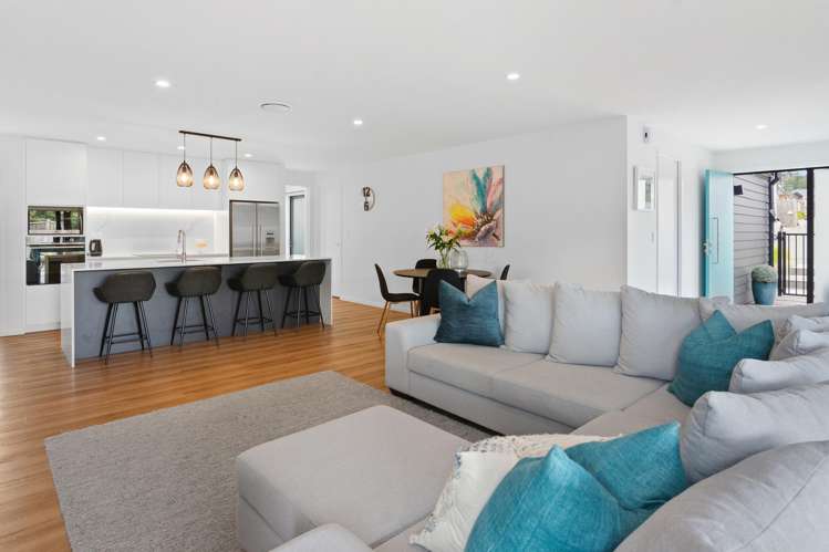 9 Koiora Lane Long Bay_5