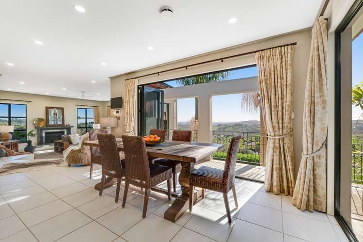 498 Redoubt Road Flat Bush_22