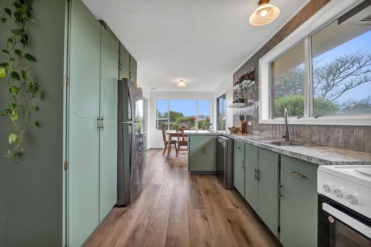 5 Tybalt Street Stratford_14