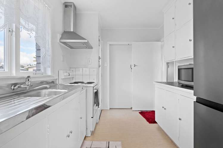 53 Collins Road_4