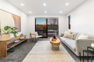 8 Renata Crescent_3
