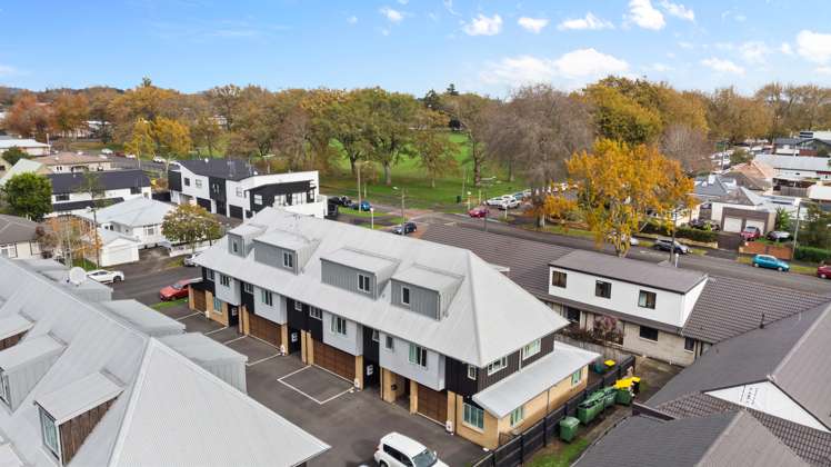 41d Cook Street Hamilton East_13