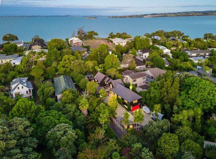 80A Beach Road Mellons Bay_15