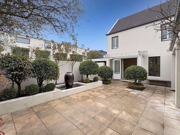 2/22 Queens Av Merivale_17