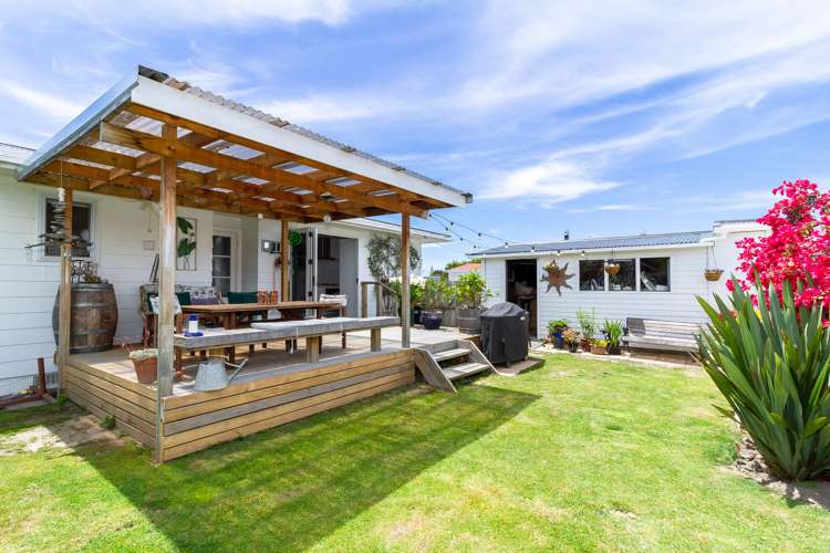 42 Trigg Crescent Taradale_14