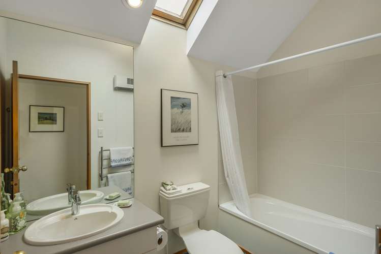 4 Vista Place Huntsbury_18