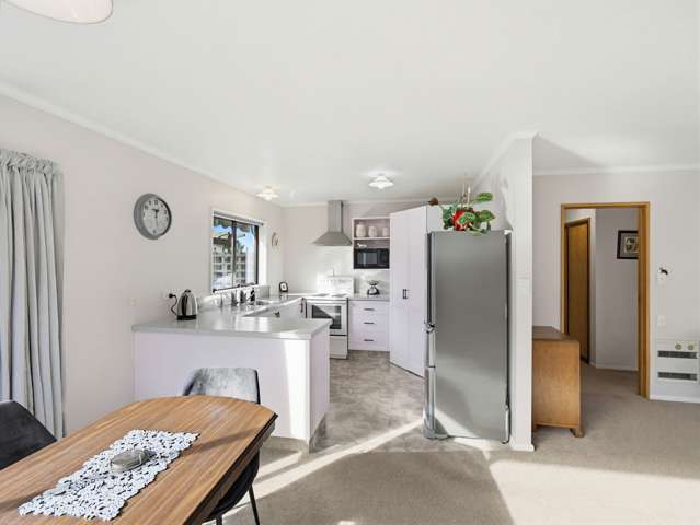 1/51 Peter Street Ashburton_3