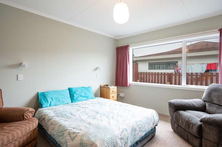 9 Sovereign Street The Wood_15