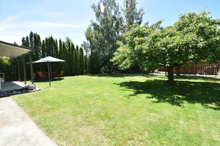 7 Benmore Place Omarama_17