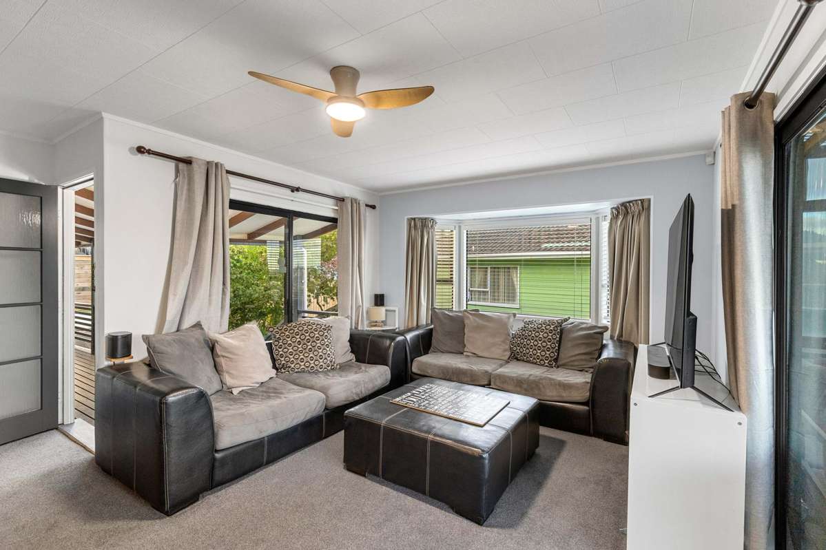 88 Reynella Drive_1