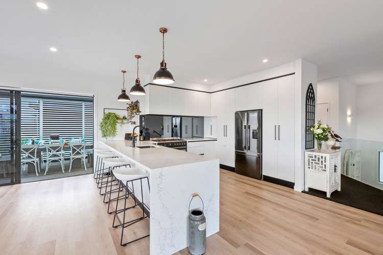 131 Omaha Drive Omaha_5