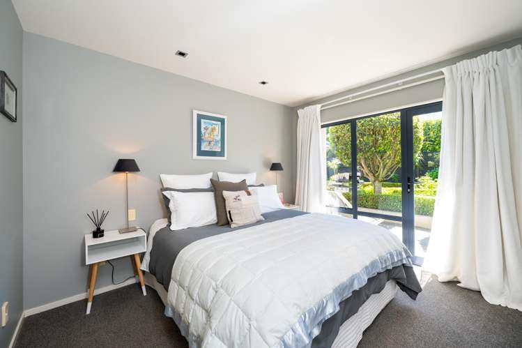 11 Woodford Heights Havelock North_14