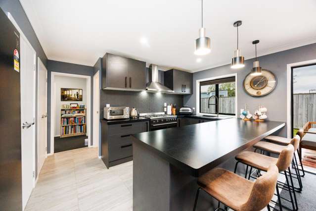 8 Butler Place Fitzherbert_4