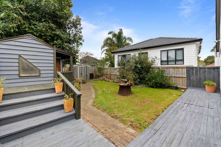 24 Buller Crescent Manurewa_12
