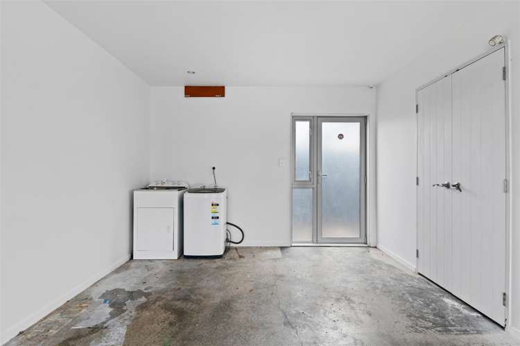 32b Elizabeth Street Victoria_14