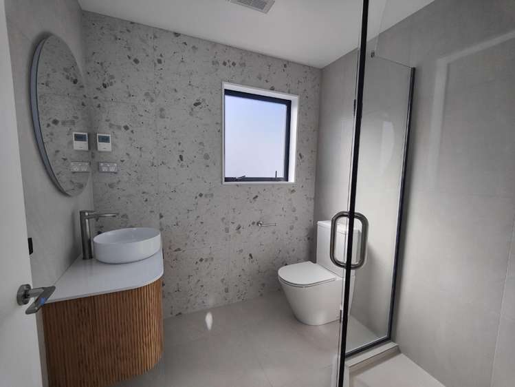 8A Crescent Hill 10690_14