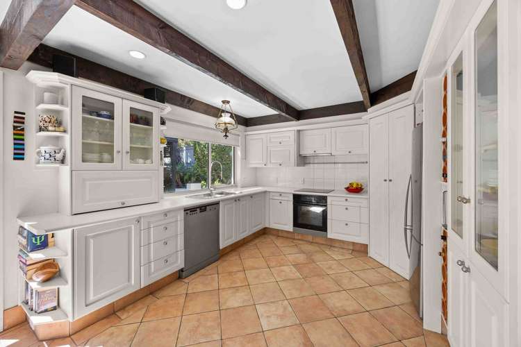 8 Hedge Row Sunnyhills_8