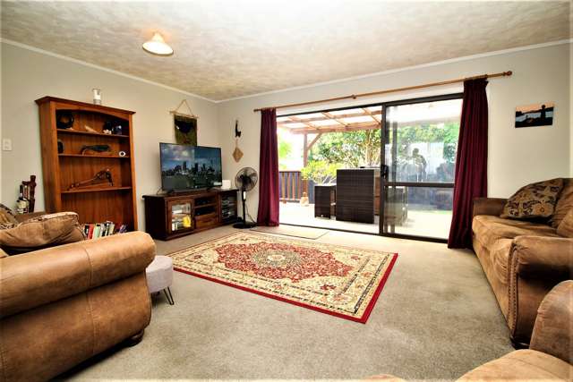 1/17 Garelja Road Henderson_4