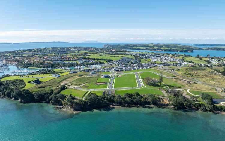 3 Daisy Burrell Drive Gulf Harbour_59