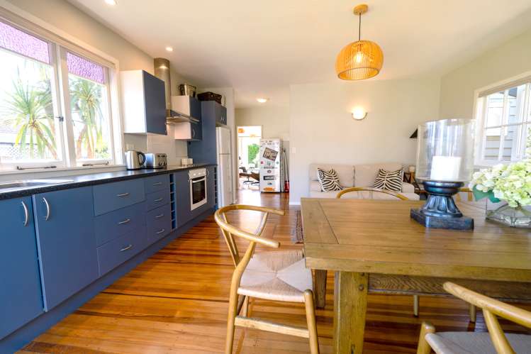 7 Blake Street Surfdale_9