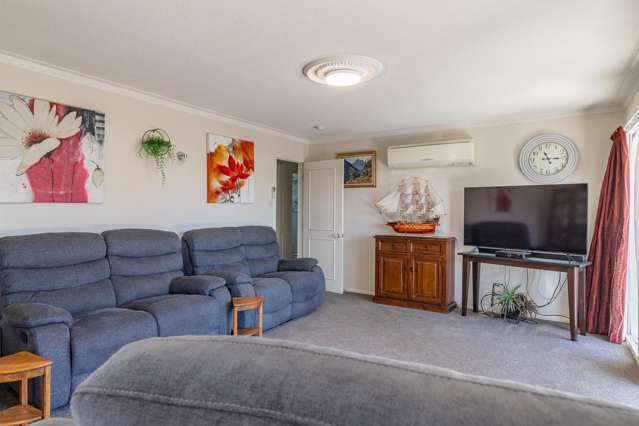 6 Rata Place Glenwood_2