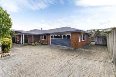 9 Arnold Savage Place_3