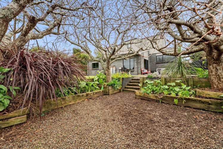 30 Manuwai Drive Matua_19