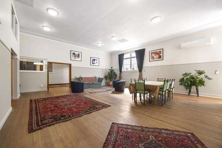 Lodge Manuherikia Kilwinning, in Alexandra, is on the market for sale as members move on to Clyde. Photo / Supplied