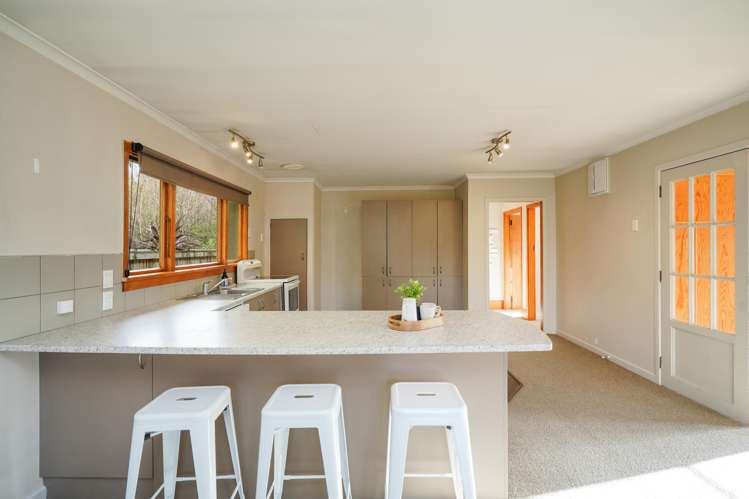 8 Mahuri Road_3