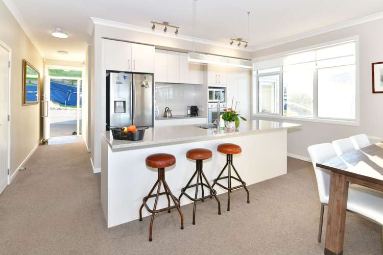 5 Ocean View Terrace Orewa_13