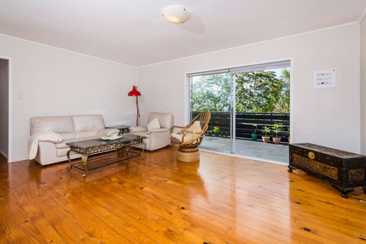 1/7 Taurus Crescent Beach Haven_3