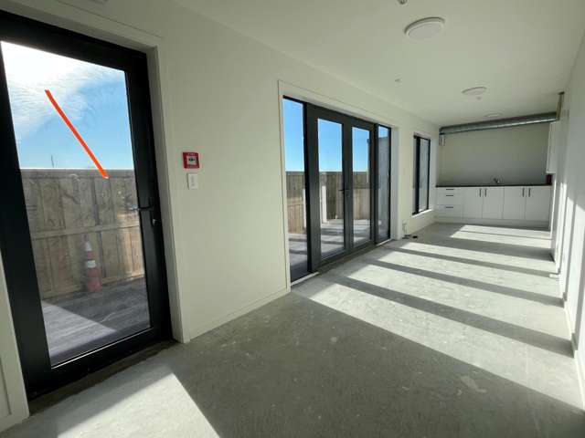 Warehouse With Sunny Office