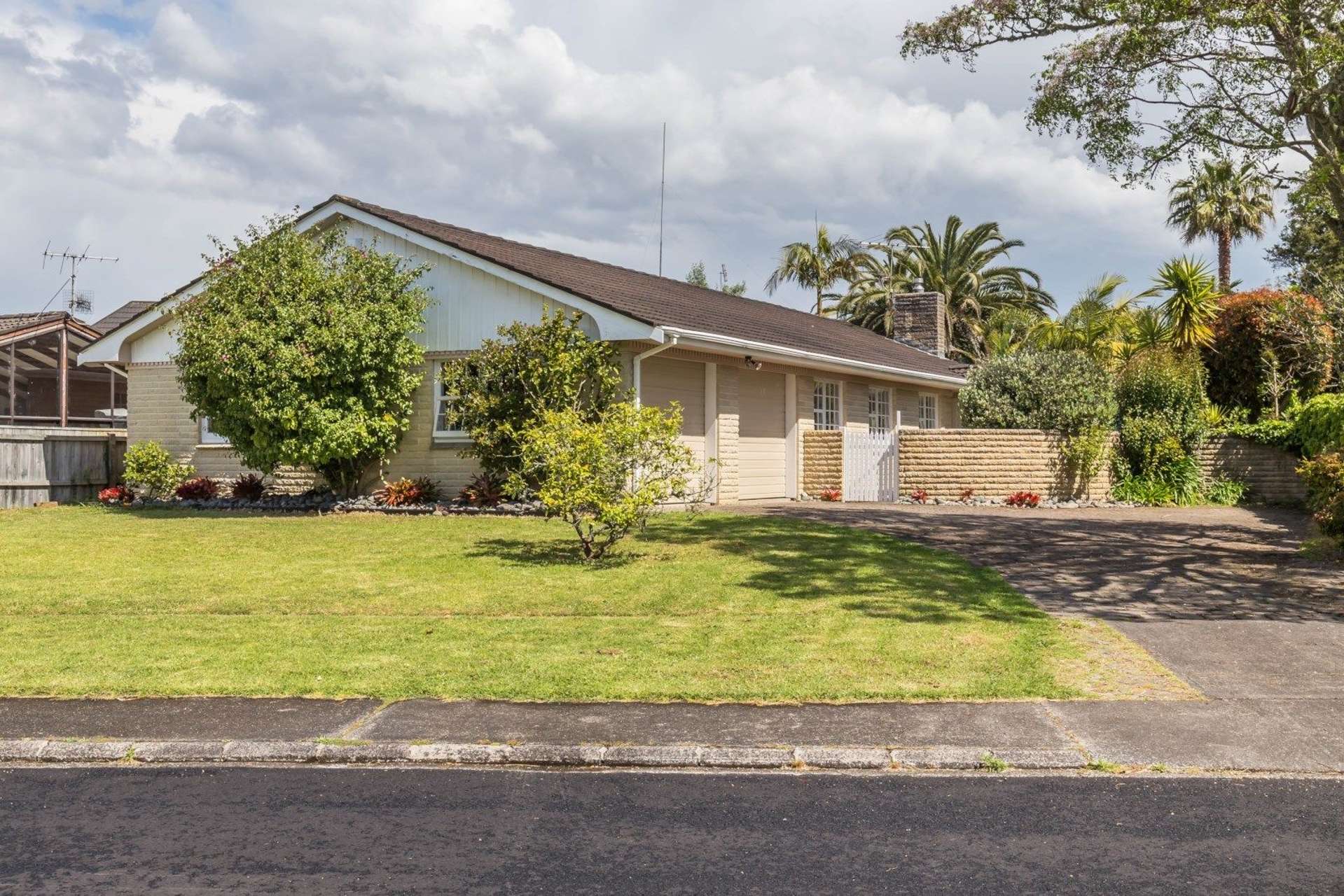 12 Puawai Place Northcote_0