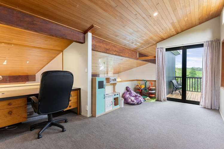 197 Forest Hill Road Waiatarua_15