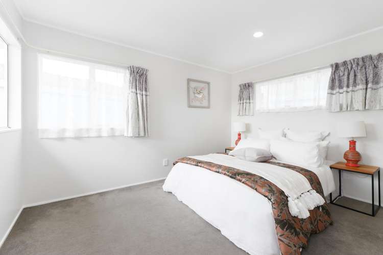 12b Howell Crescent Mount Roskill_13