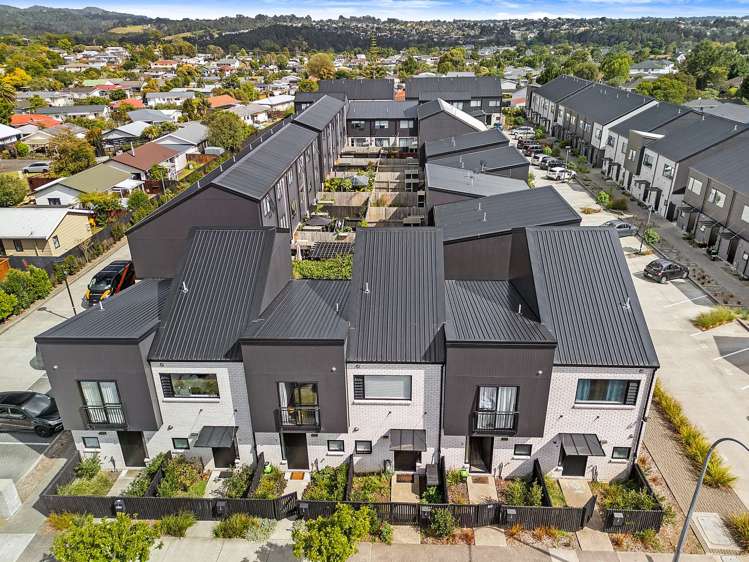 5/119 Bruce McLaren Road Henderson_13