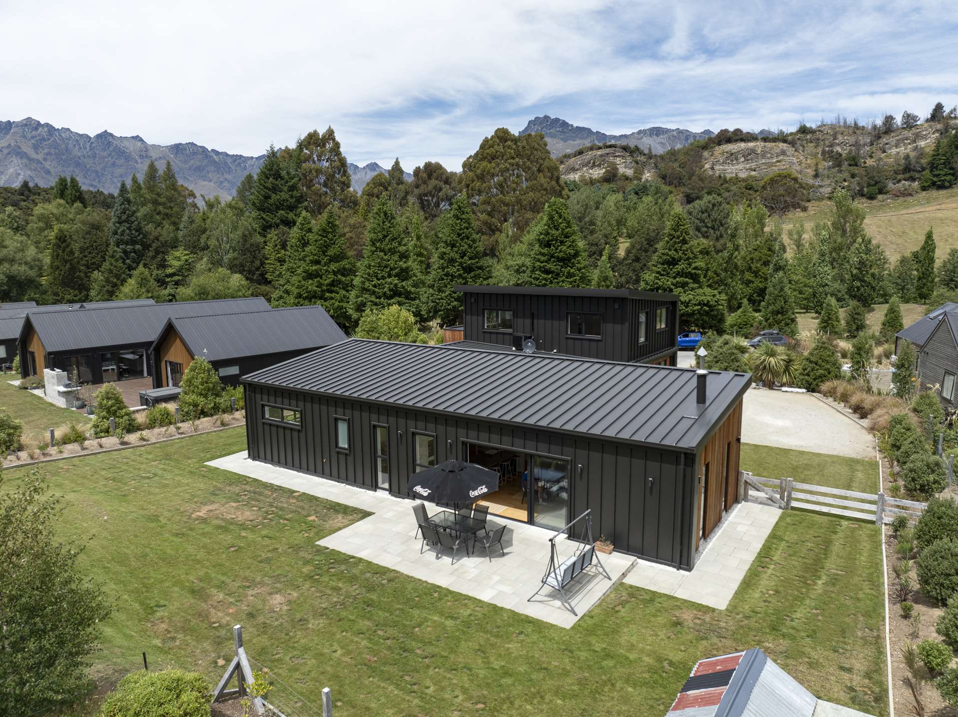 43 Peregrine Falcon Road Mount Creighton Queenstown Houses for