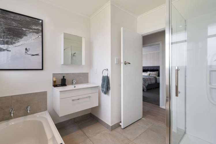 24 Sherwill Street East Feilding_13