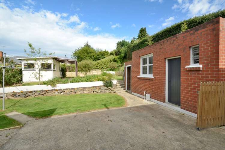 2a Christie Street Abbotsford_13