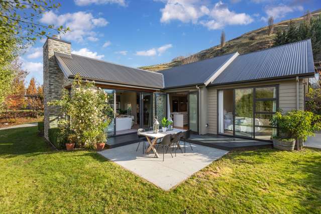 54 Ferry Hill Drive Lower Shotover_2