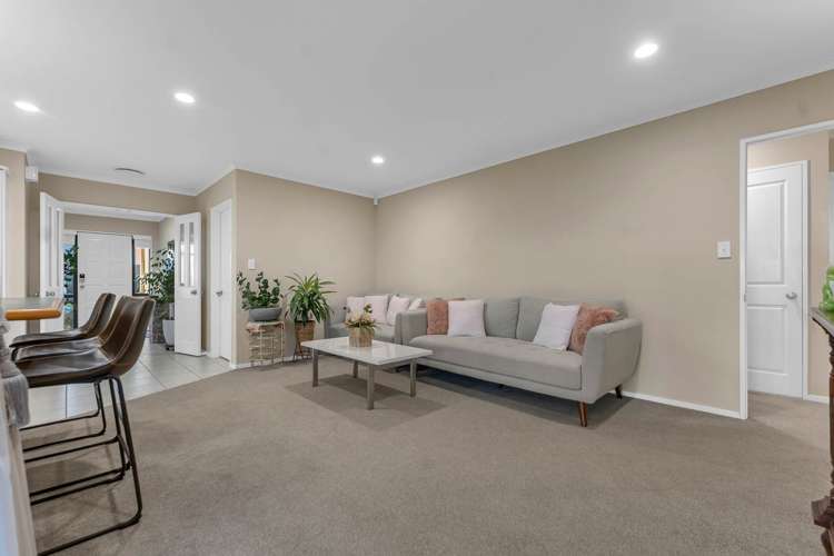 27 Maghera Drive East Tamaki Heights_11