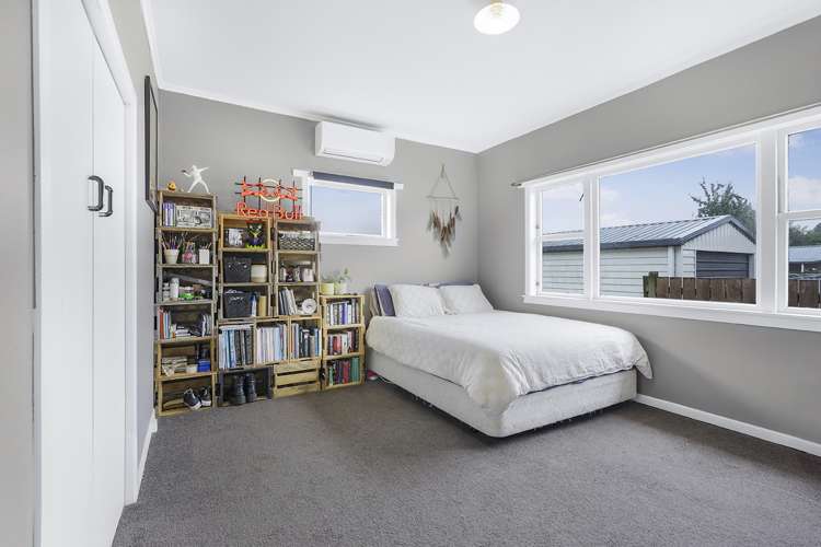 5 Sefton Crescent Chartwell_9