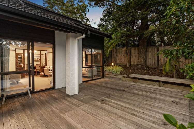 2/12 Penzance Road Mairangi Bay_26